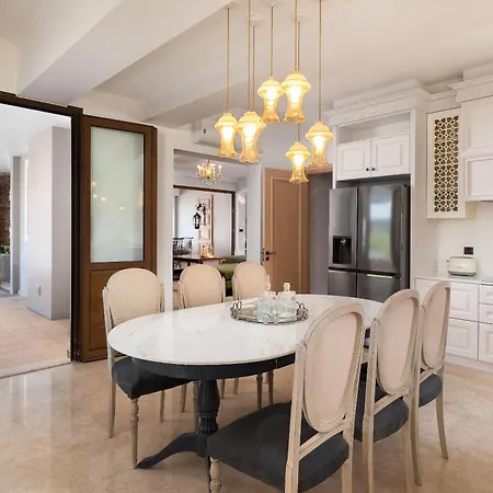 Vento Imperiale Estate Villa